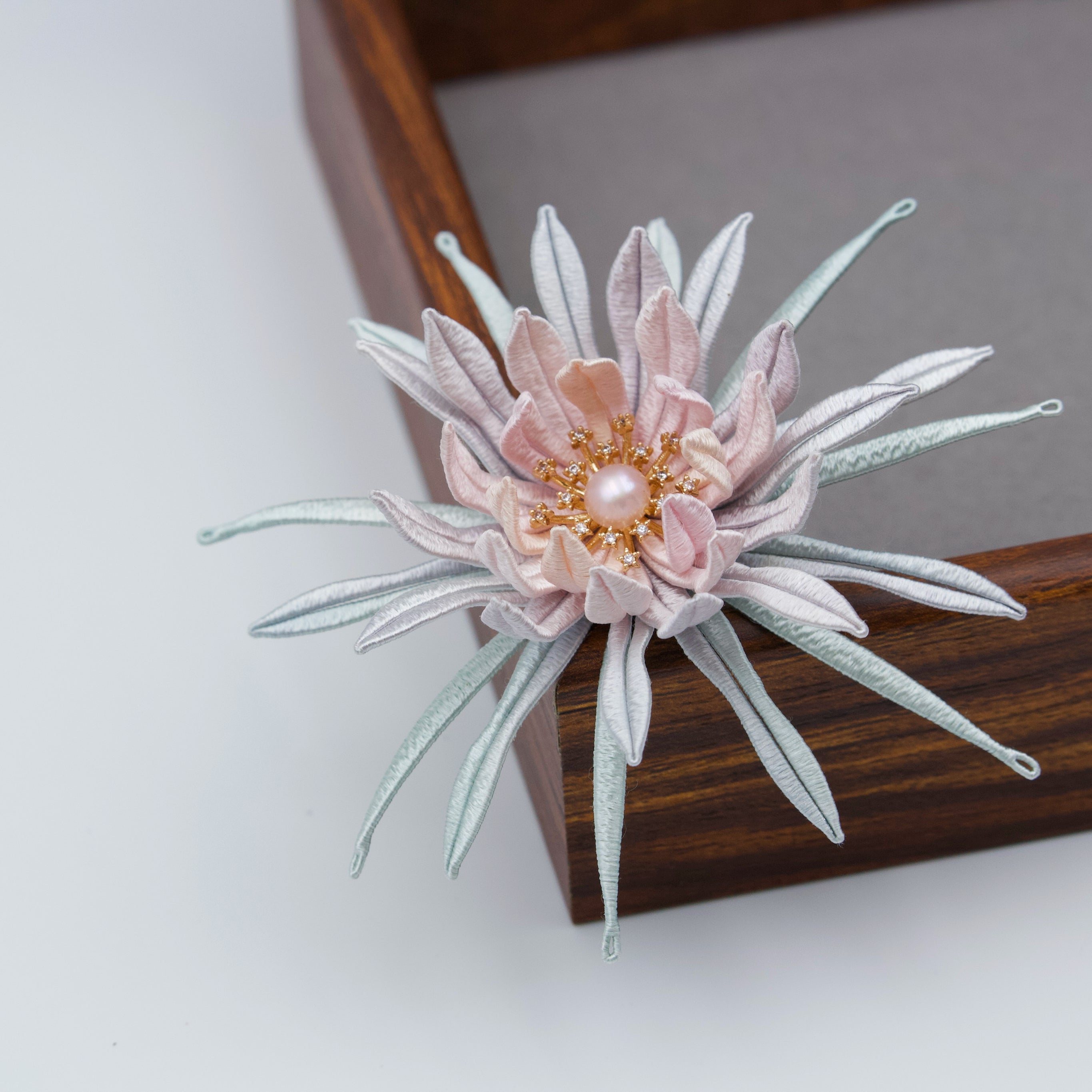 Queen of the Night - Epiphyllum Art Decorations