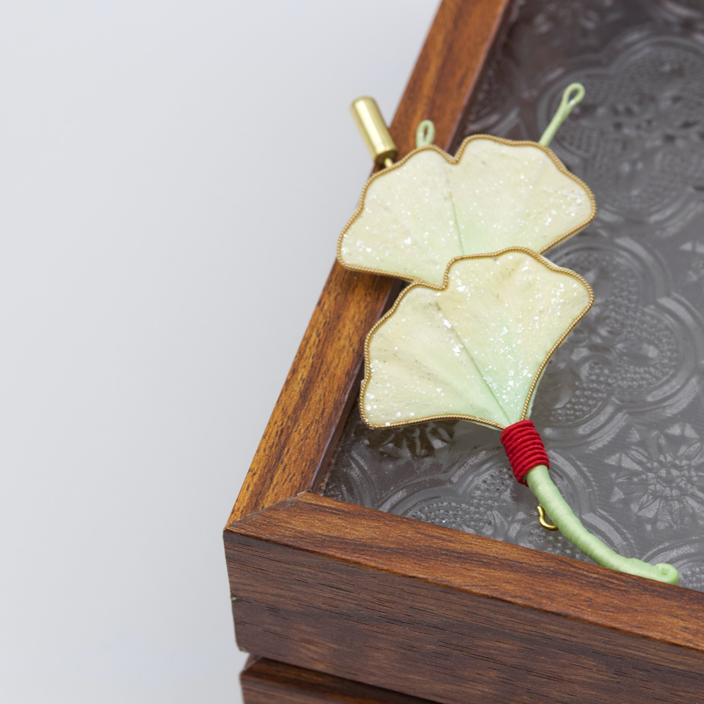 Fan of Time - Ronghua Ginkgo Leaf Brooch